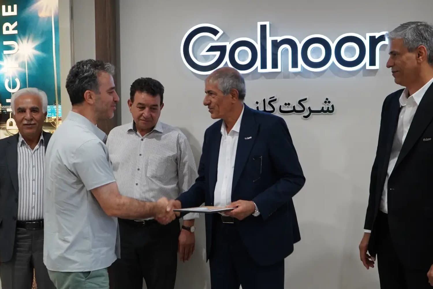 بازدید ملی‌پوشان بسکتبال گلنور از مجموعه صنعتی گلنور